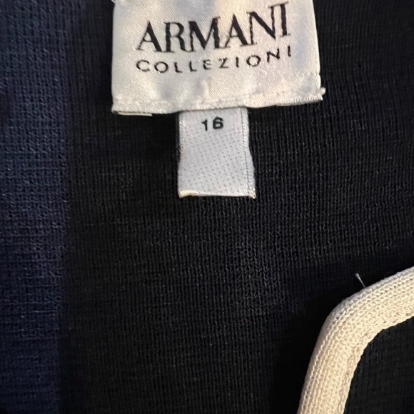 Armani Collezioni Navy and Cream Blazer - Picture 4 of 5